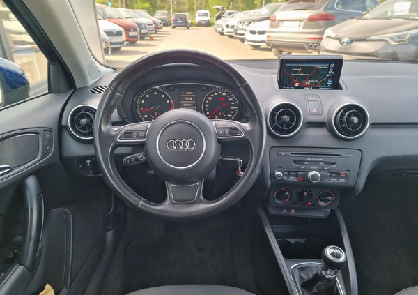 Audi A1 cena 31900 przebieg: 226812, rok produkcji 2011 z Tczew małe 172